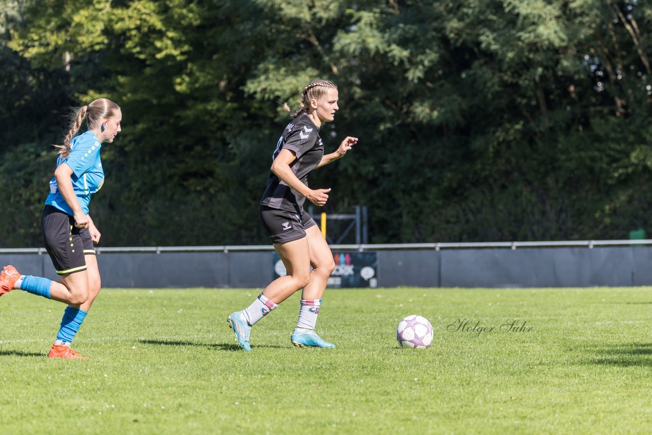 Bild 300 - wBJ SV Henstedt Ulzburg - FSG Oldendorf Itzehoe : Ergebnis: 2:5